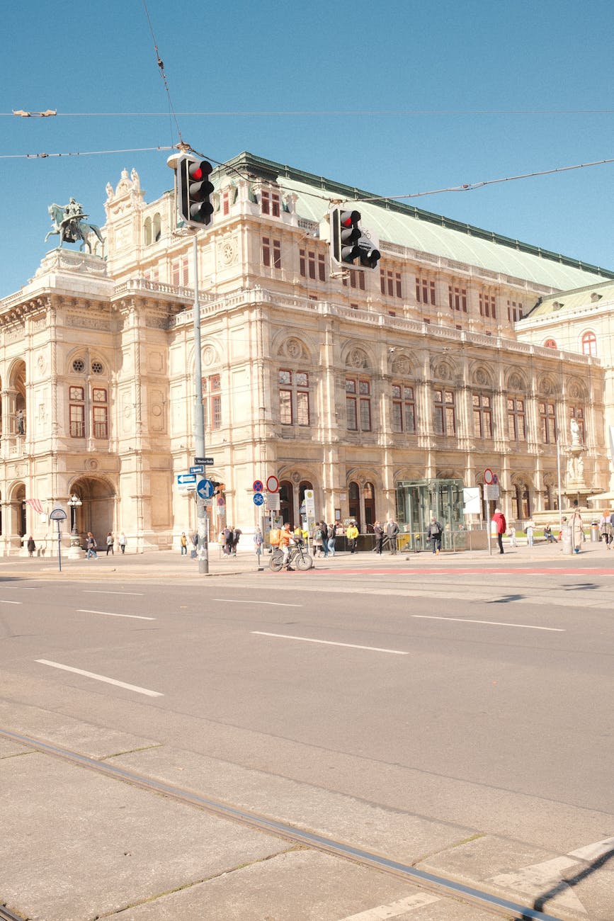 Vienna Culture & Arts: Opera, Classical Music & Performing Arts Guide (2026)