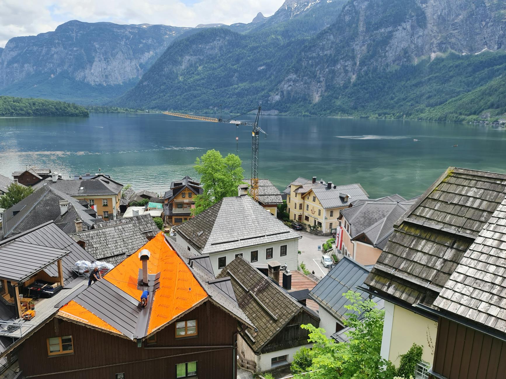 Hallstatt overcrowding with tourists