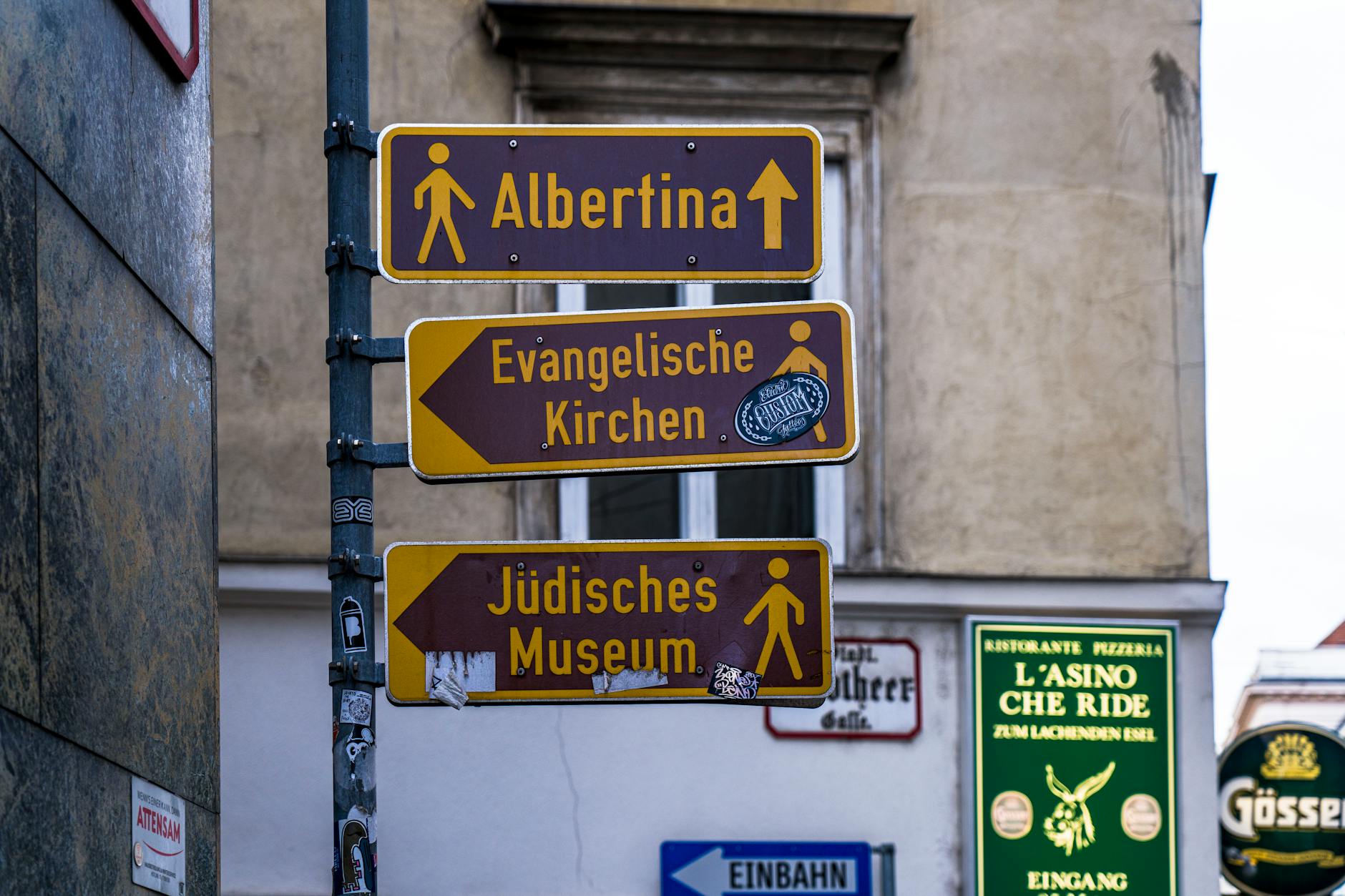 A good Vienna food tour pairs eating with history, building stories, and chef introductions