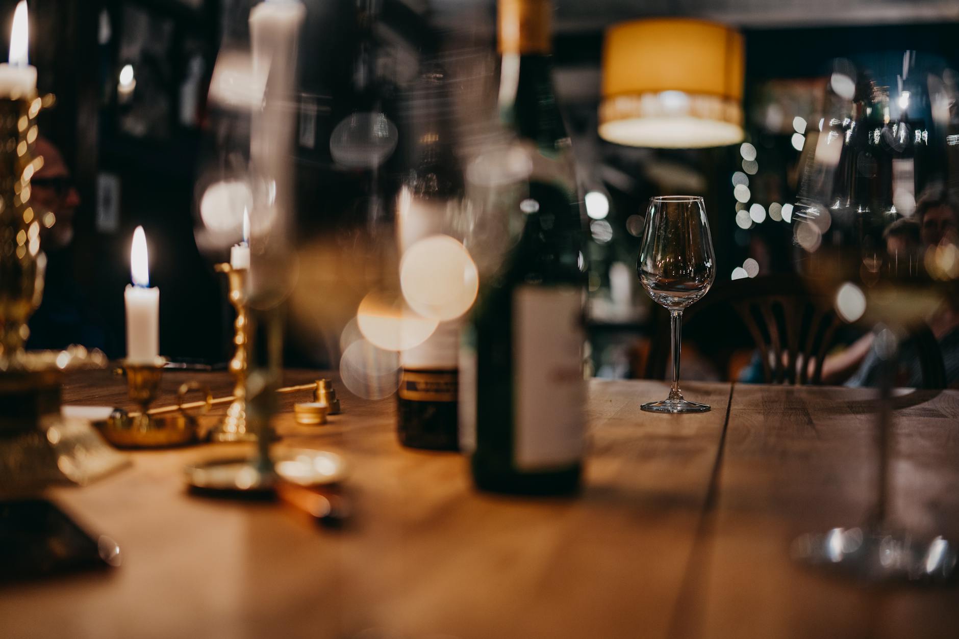 Hidden speakeasy bars in Vienna